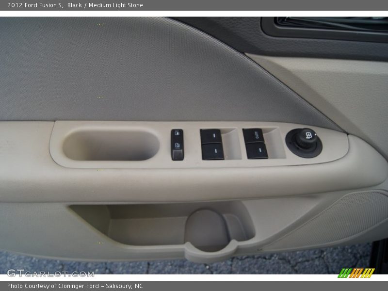 Black / Medium Light Stone 2012 Ford Fusion S