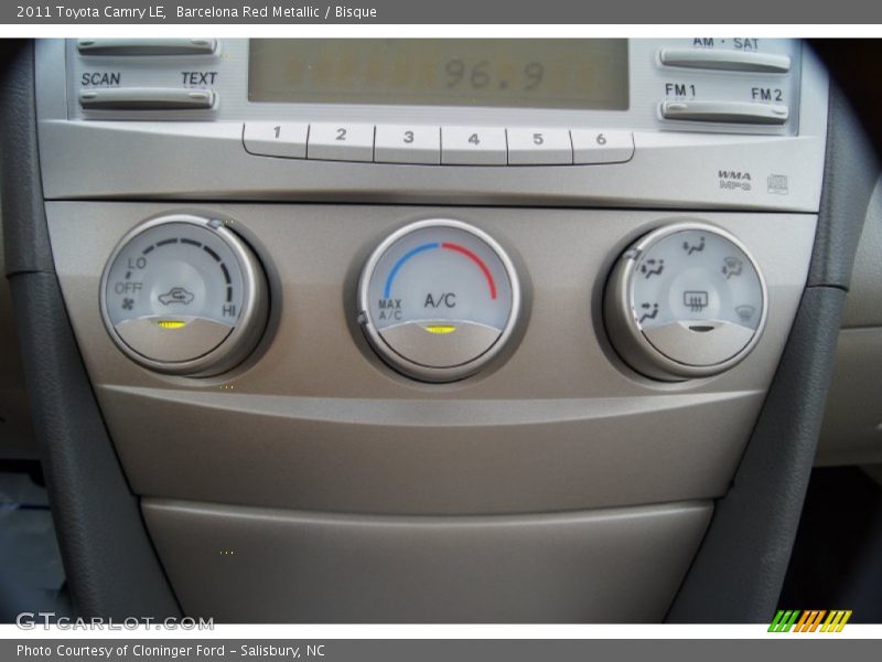 Barcelona Red Metallic / Bisque 2011 Toyota Camry LE