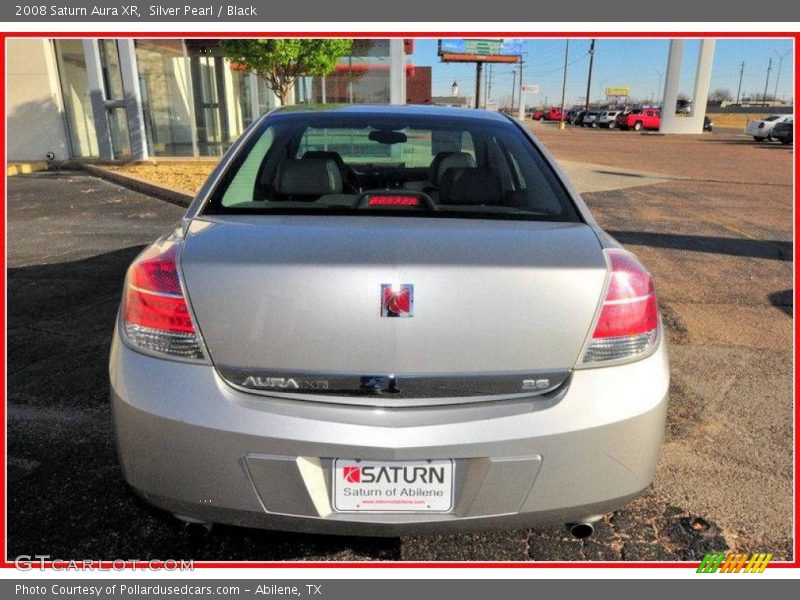 Silver Pearl / Black 2008 Saturn Aura XR