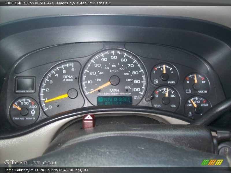 Black Onyx / Medium Dark Oak 2000 GMC Yukon XL SLT 4x4