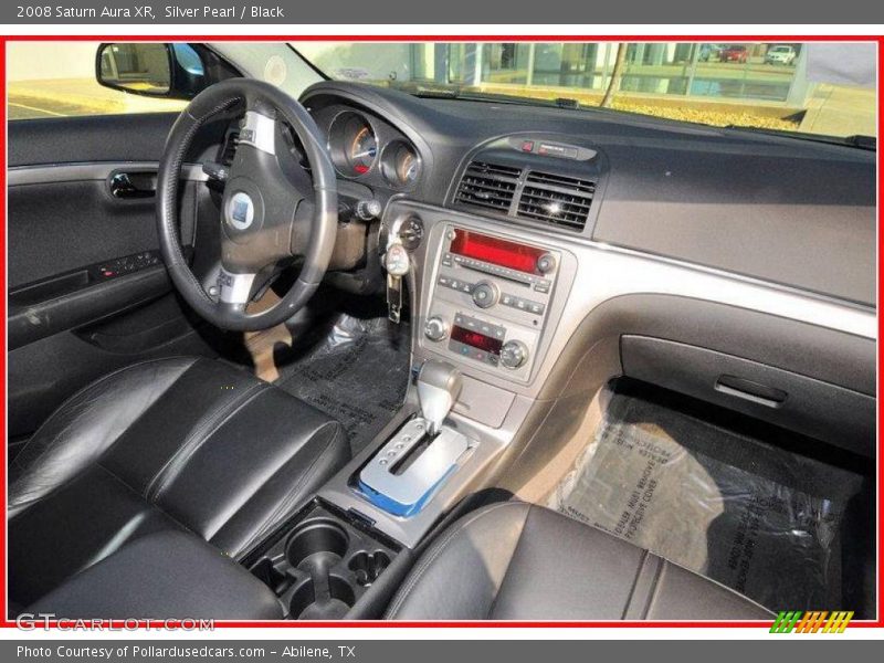 Silver Pearl / Black 2008 Saturn Aura XR