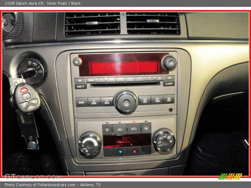Silver Pearl / Black 2008 Saturn Aura XR