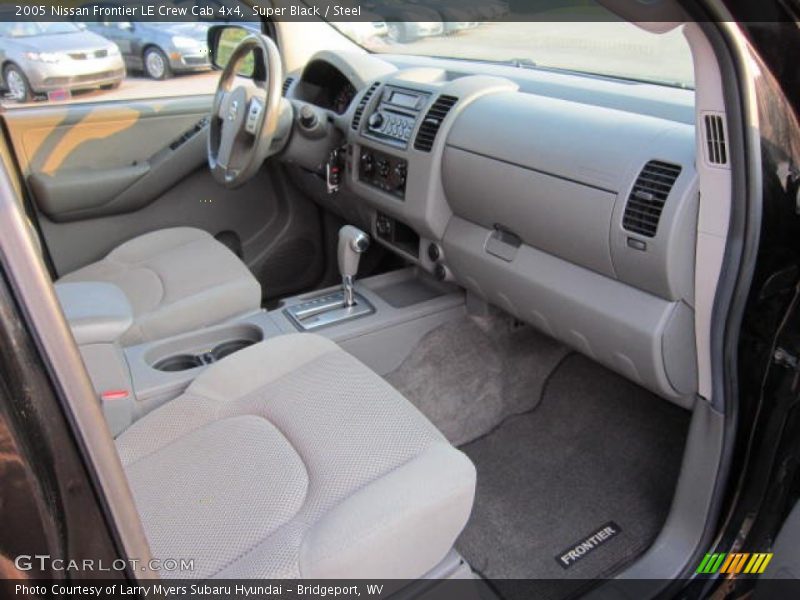 Super Black / Steel 2005 Nissan Frontier LE Crew Cab 4x4