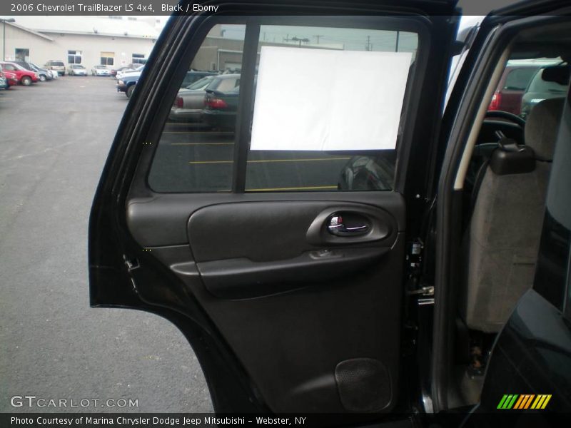 Black / Ebony 2006 Chevrolet TrailBlazer LS 4x4