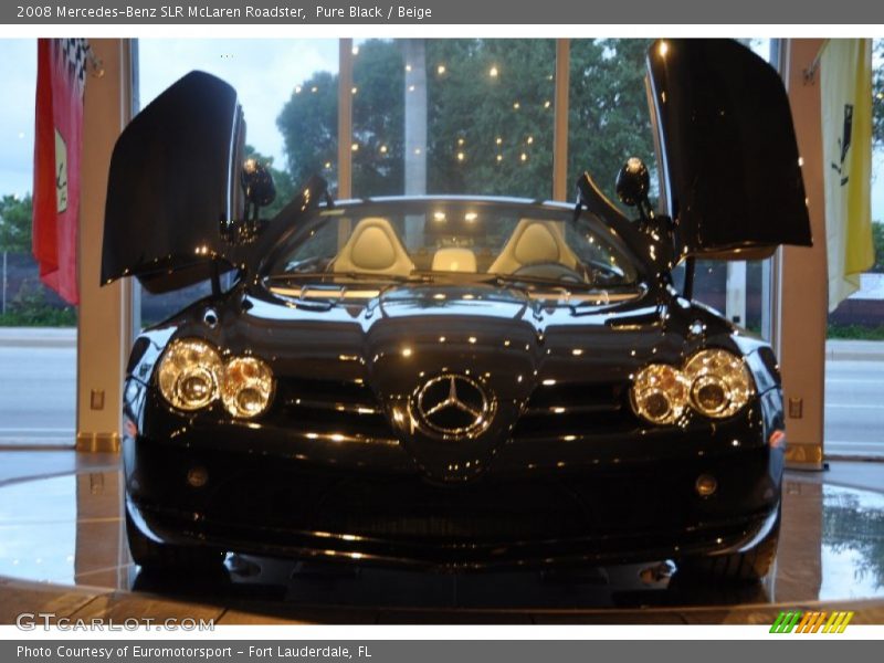 Pure Black / Beige 2008 Mercedes-Benz SLR McLaren Roadster