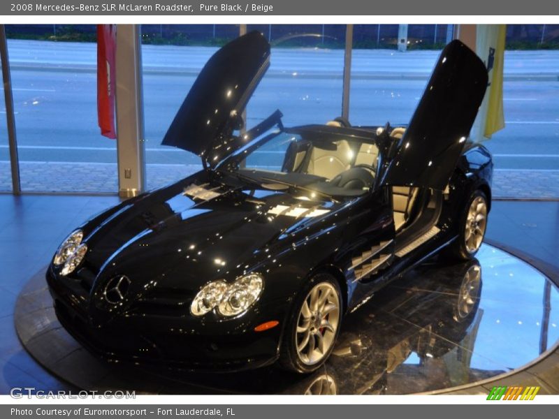 Pure Black / Beige 2008 Mercedes-Benz SLR McLaren Roadster