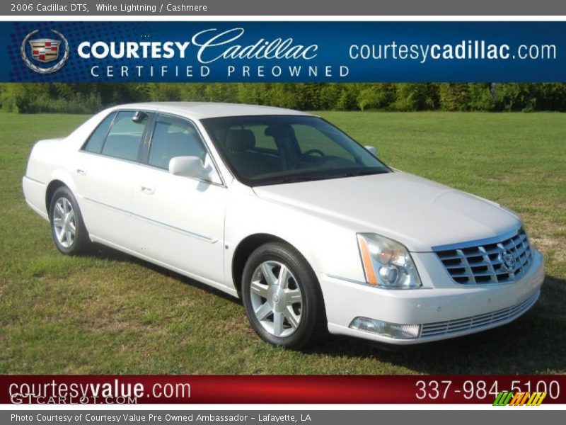 White Lightning / Cashmere 2006 Cadillac DTS