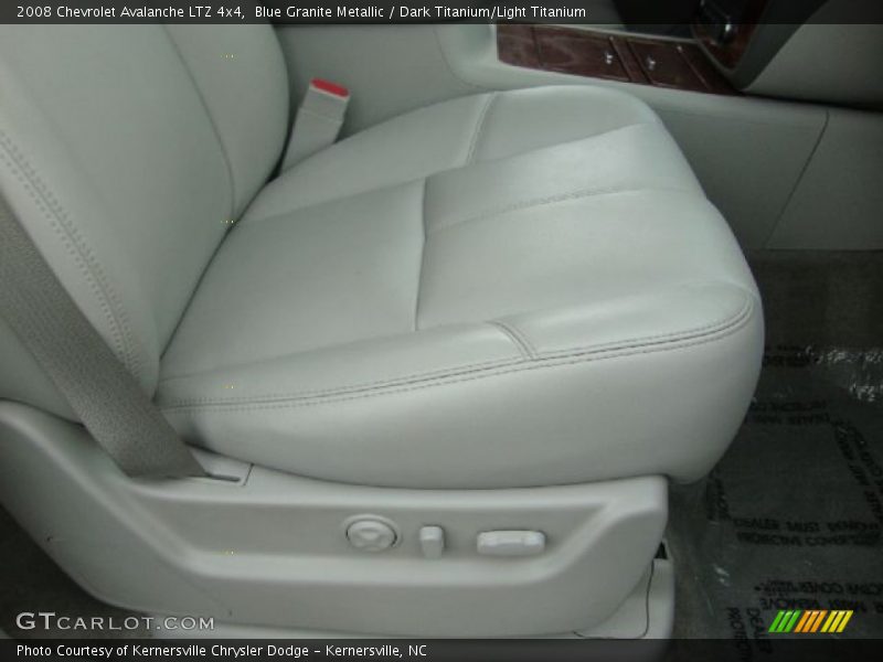 Blue Granite Metallic / Dark Titanium/Light Titanium 2008 Chevrolet Avalanche LTZ 4x4