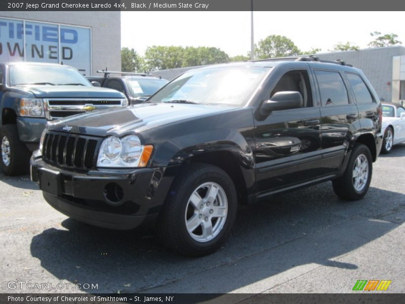 Black / Medium Slate Gray 2007 Jeep Grand Cherokee Laredo 4x4