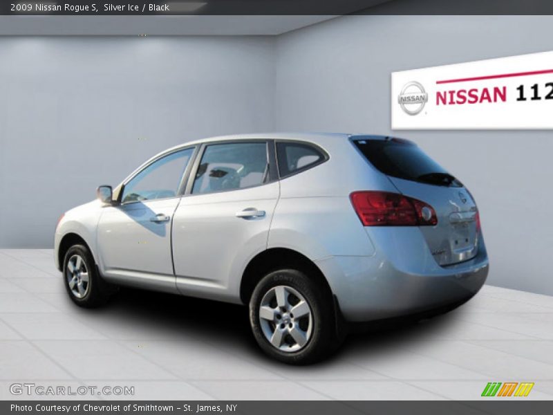 Silver Ice / Black 2009 Nissan Rogue S