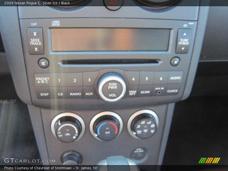 Silver Ice / Black 2009 Nissan Rogue S