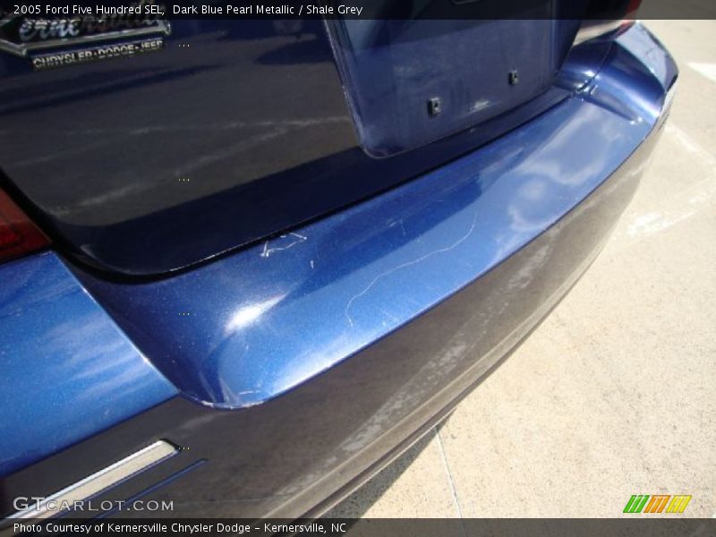 Dark Blue Pearl Metallic / Shale Grey 2005 Ford Five Hundred SEL