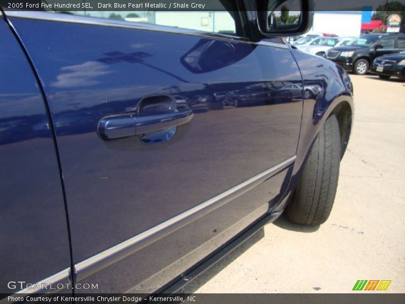 Dark Blue Pearl Metallic / Shale Grey 2005 Ford Five Hundred SEL