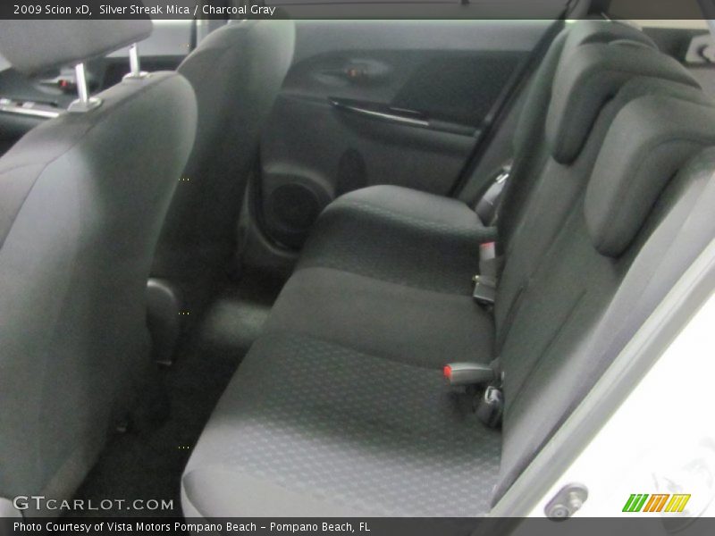 Silver Streak Mica / Charcoal Gray 2009 Scion xD