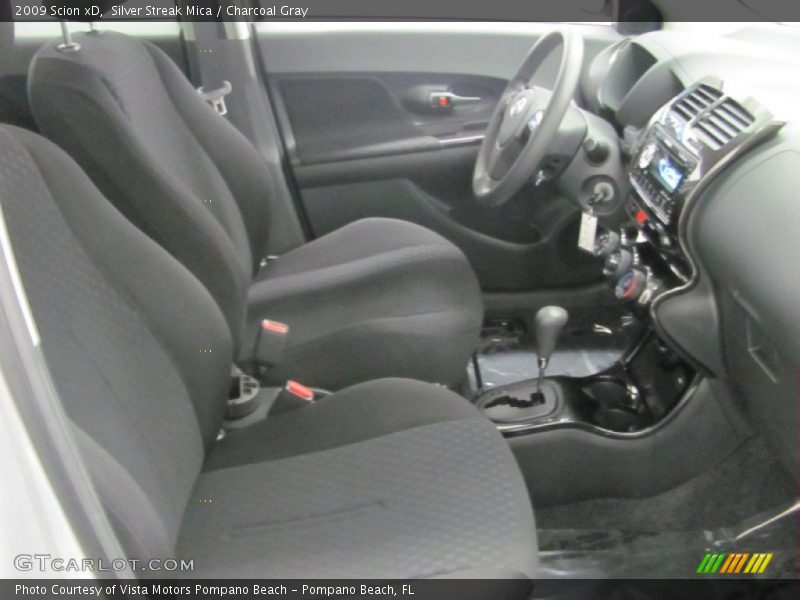 Silver Streak Mica / Charcoal Gray 2009 Scion xD