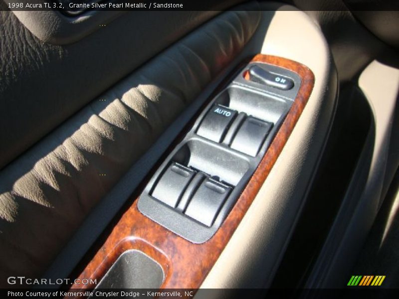 Granite Silver Pearl Metallic / Sandstone 1998 Acura TL 3.2