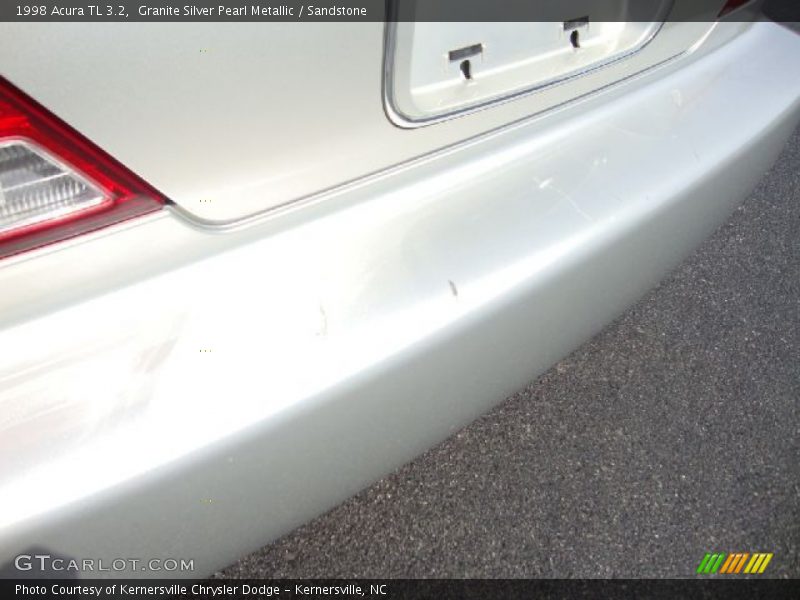 Granite Silver Pearl Metallic / Sandstone 1998 Acura TL 3.2