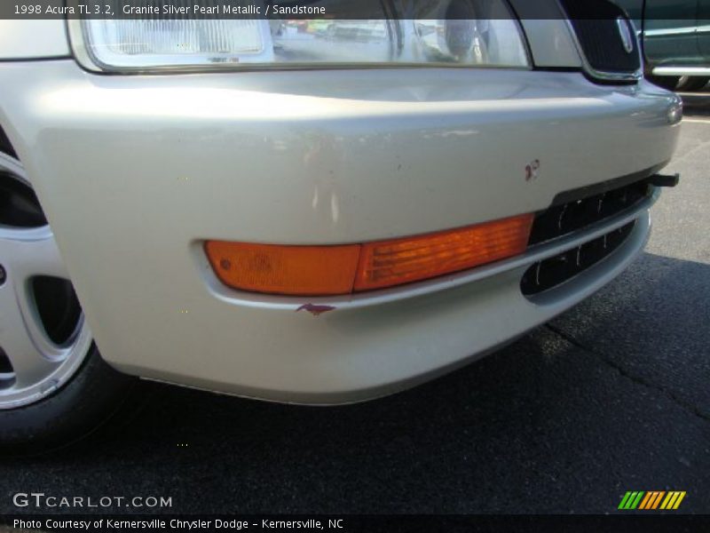 Granite Silver Pearl Metallic / Sandstone 1998 Acura TL 3.2