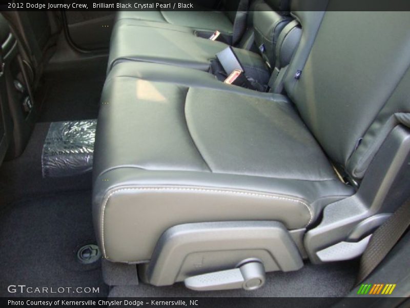 Brilliant Black Crystal Pearl / Black 2012 Dodge Journey Crew