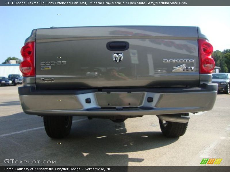 Mineral Gray Metallic / Dark Slate Gray/Medium Slate Gray 2011 Dodge Dakota Big Horn Extended Cab 4x4