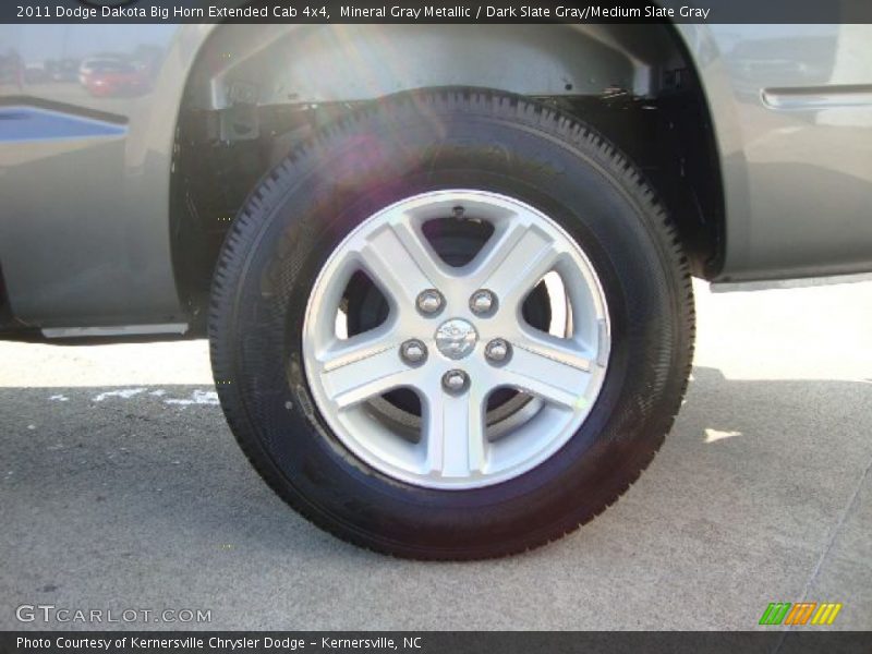 Mineral Gray Metallic / Dark Slate Gray/Medium Slate Gray 2011 Dodge Dakota Big Horn Extended Cab 4x4
