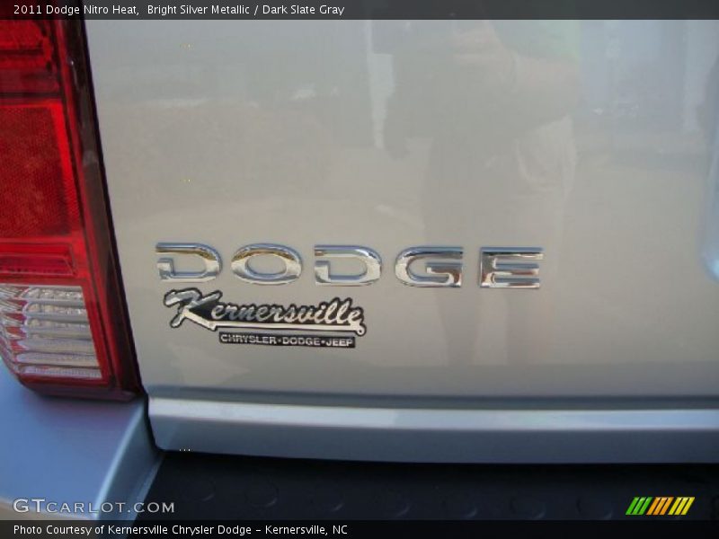 Bright Silver Metallic / Dark Slate Gray 2011 Dodge Nitro Heat