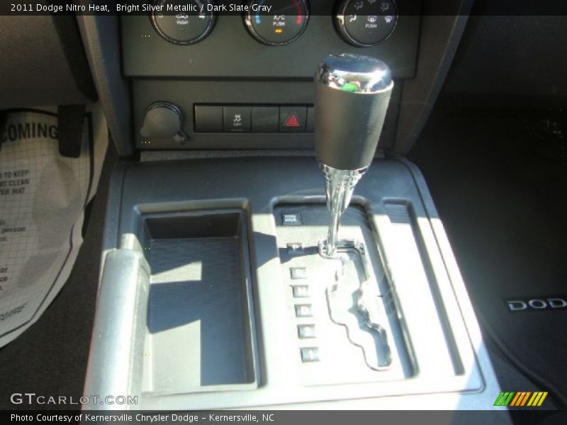 Bright Silver Metallic / Dark Slate Gray 2011 Dodge Nitro Heat