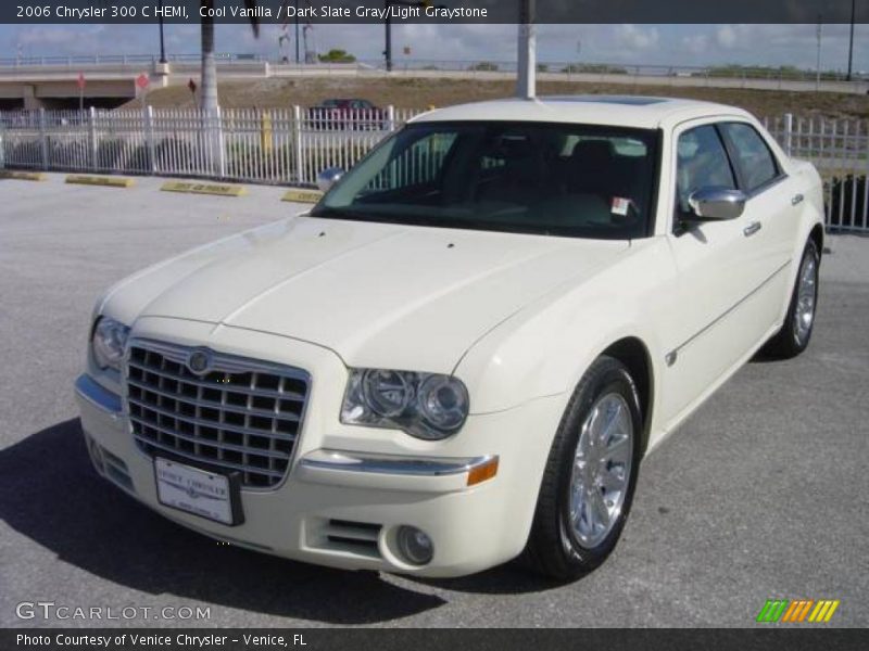 Cool Vanilla / Dark Slate Gray/Light Graystone 2006 Chrysler 300 C HEMI
