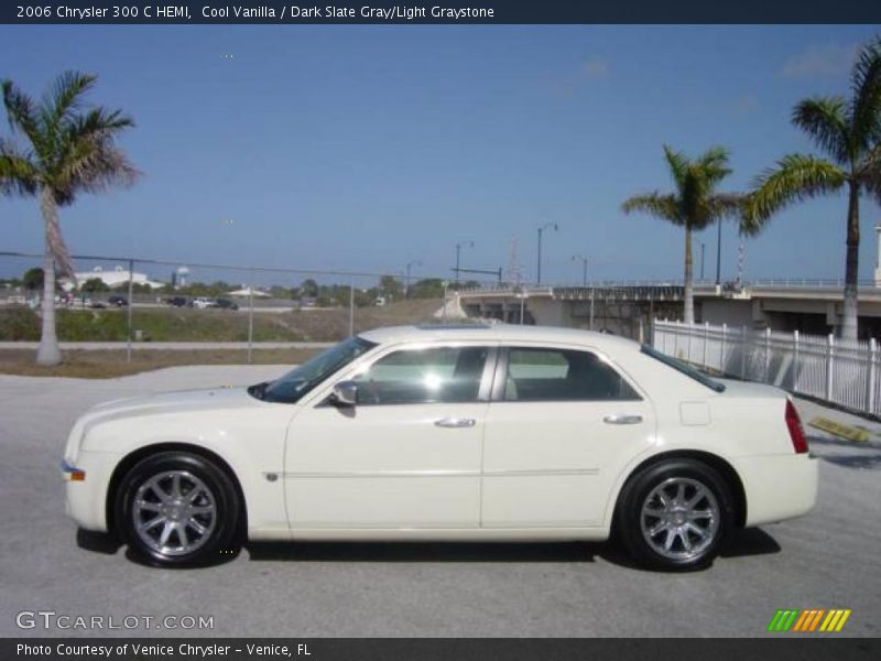 Cool Vanilla / Dark Slate Gray/Light Graystone 2006 Chrysler 300 C HEMI