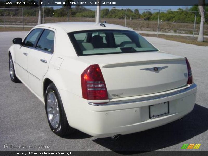Cool Vanilla / Dark Slate Gray/Light Graystone 2006 Chrysler 300 C HEMI