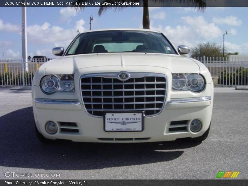 Cool Vanilla / Dark Slate Gray/Light Graystone 2006 Chrysler 300 C HEMI