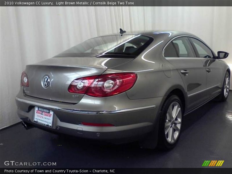 Light Brown Metallic / Cornsilk Beige Two Tone 2010 Volkswagen CC Luxury
