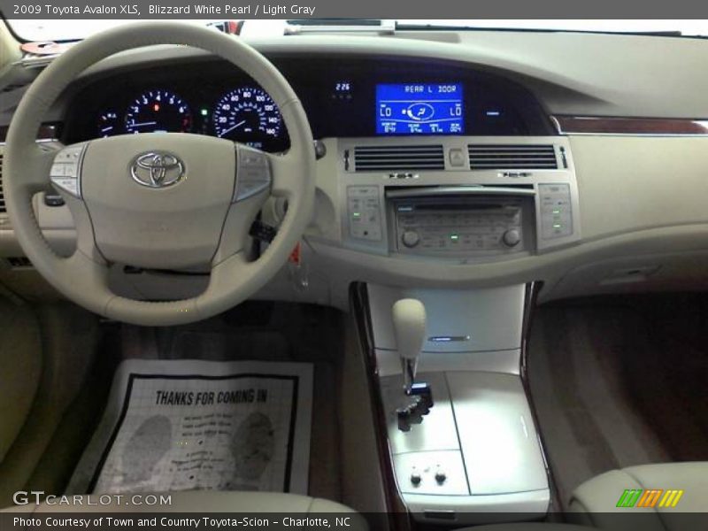Blizzard White Pearl / Light Gray 2009 Toyota Avalon XLS