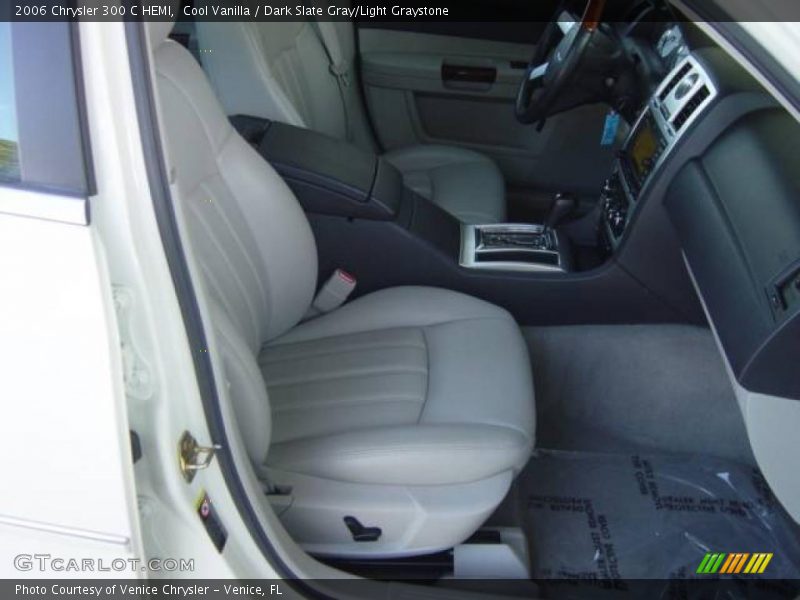 Cool Vanilla / Dark Slate Gray/Light Graystone 2006 Chrysler 300 C HEMI
