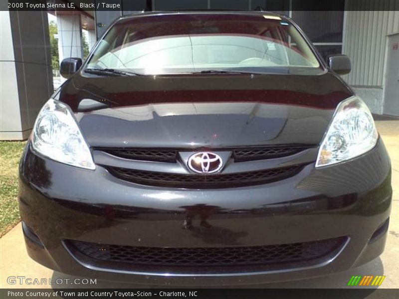 Black / Taupe 2008 Toyota Sienna LE