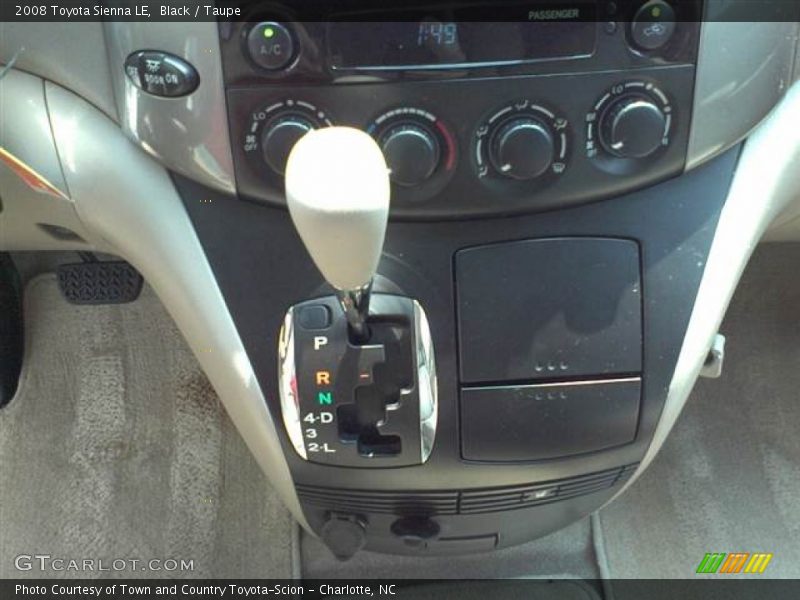 Black / Taupe 2008 Toyota Sienna LE