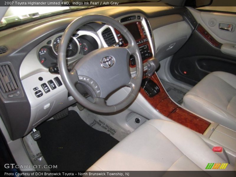 Indigo Ink Pearl / Ash Gray 2007 Toyota Highlander Limited 4WD