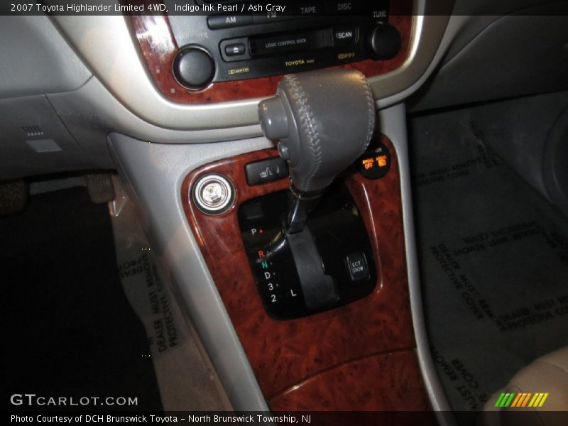 Indigo Ink Pearl / Ash Gray 2007 Toyota Highlander Limited 4WD