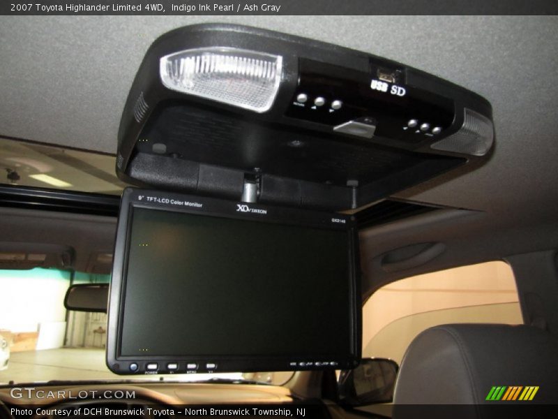 Indigo Ink Pearl / Ash Gray 2007 Toyota Highlander Limited 4WD