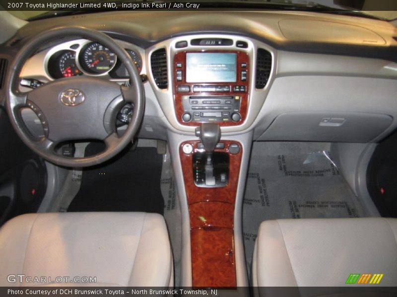 Indigo Ink Pearl / Ash Gray 2007 Toyota Highlander Limited 4WD