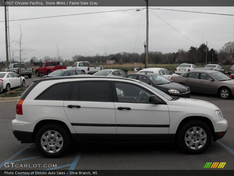 Stone White / Pastel Slate Gray 2007 Chrysler Pacifica