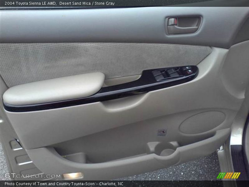 Door Panel of 2004 Sienna LE AWD