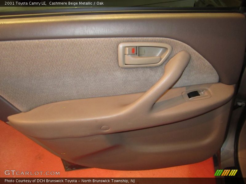 Cashmere Beige Metallic / Oak 2001 Toyota Camry LE