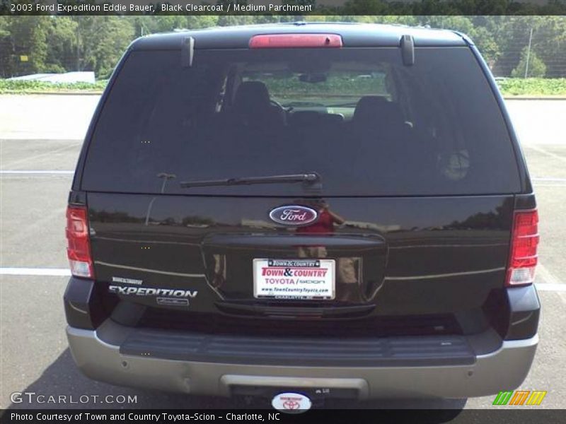 Black Clearcoat / Medium Parchment 2003 Ford Expedition Eddie Bauer