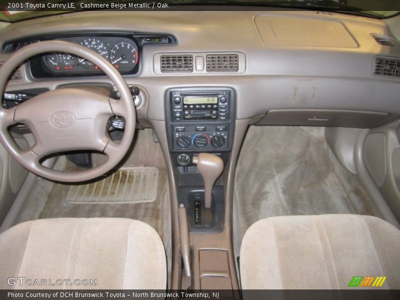 Cashmere Beige Metallic / Oak 2001 Toyota Camry LE