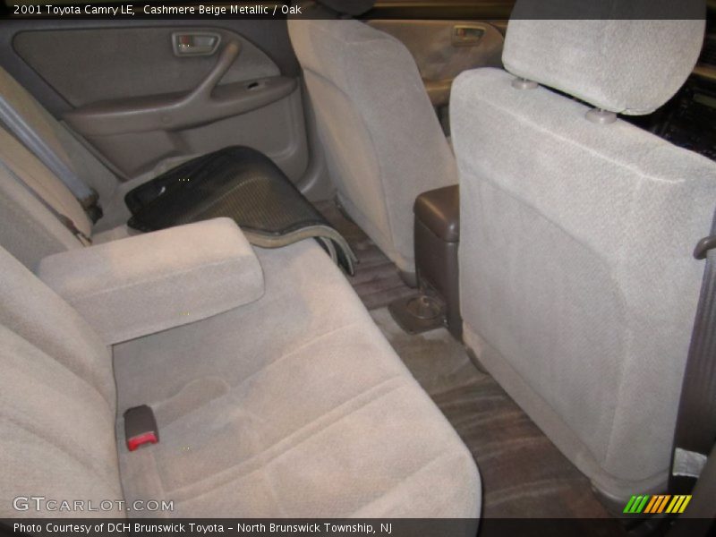 Cashmere Beige Metallic / Oak 2001 Toyota Camry LE