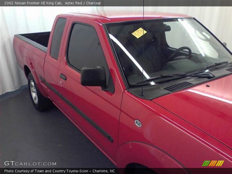 Aztec Red / Charcoal 2002 Nissan Frontier XE King Cab