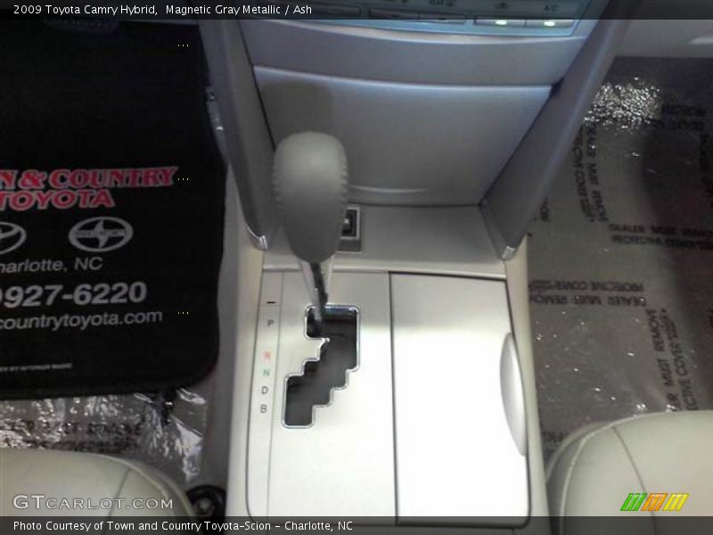 Magnetic Gray Metallic / Ash 2009 Toyota Camry Hybrid