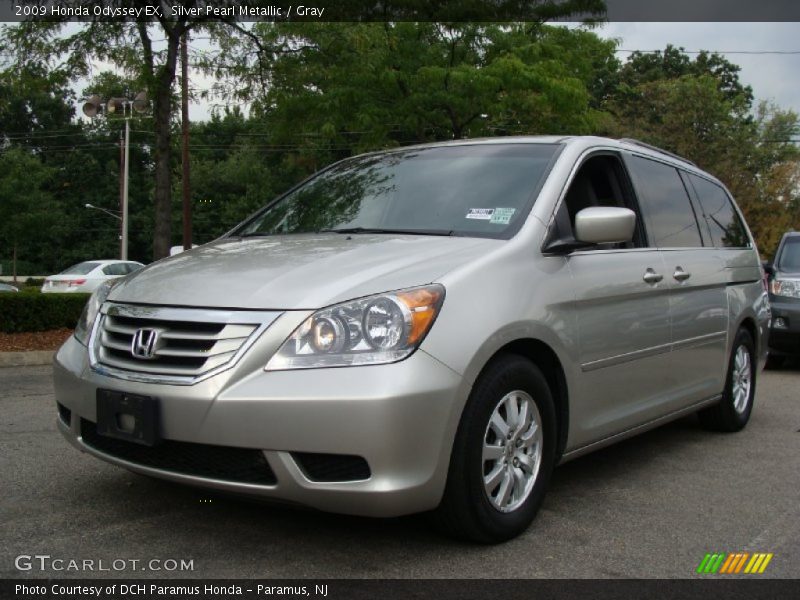 Silver Pearl Metallic / Gray 2009 Honda Odyssey EX