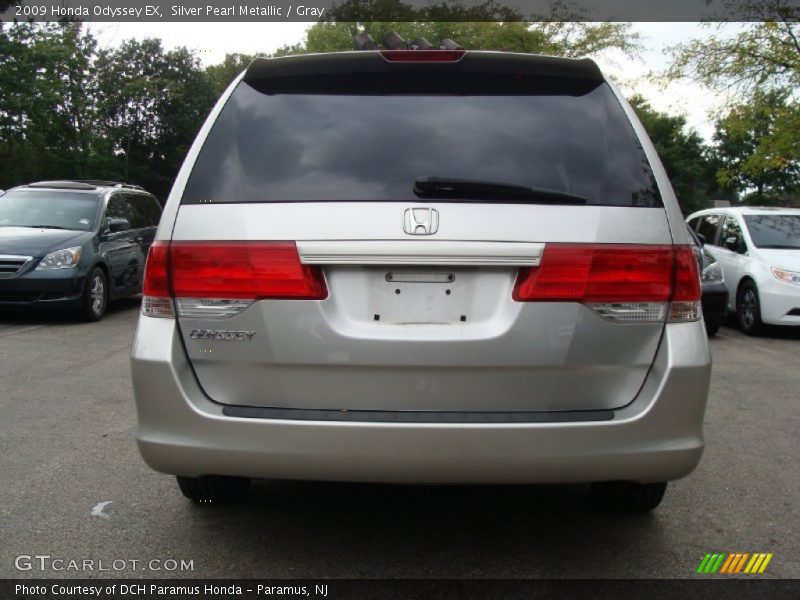 Silver Pearl Metallic / Gray 2009 Honda Odyssey EX